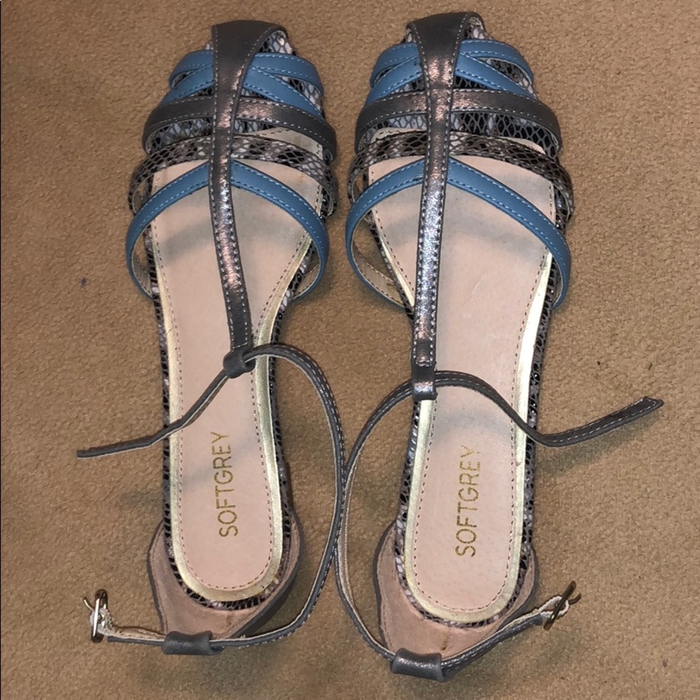 SOFTGRAY Gray and Blue Sandals with Snake pattern